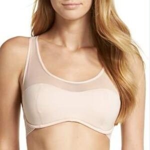 NWT Vince Camuto Underwire Mesh Trim Bralette